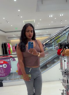 Ayushi - Acompañantes transexual in Pune Photo 3 of 4