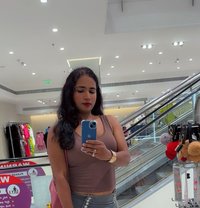 Ayushi - Acompañantes transexual in Pune