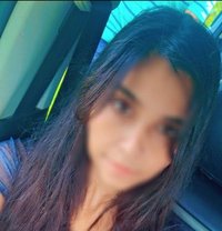 Ayushi Real Meet & Cam Show - puta in Bangalore Photo 5 of 6