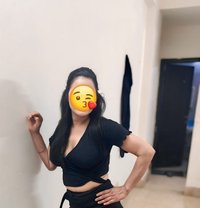 Ayushi, South Delhi Young Single Girl - escort in New Delhi