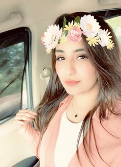 Ayza Khan - escort in Madinah Photo 6 of 15