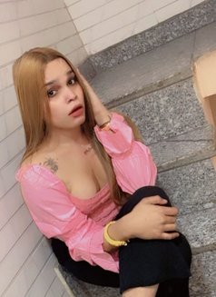 Ayzal - Transsexual escort in Noida Photo 9 of 10