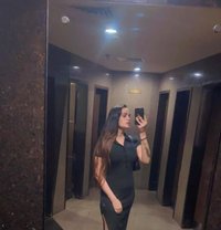 Ayzal - Acompañantes transexual in Dubai