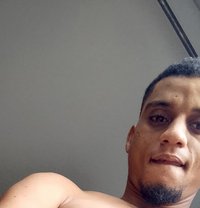 Azaannoor - Male escort in Nairobi