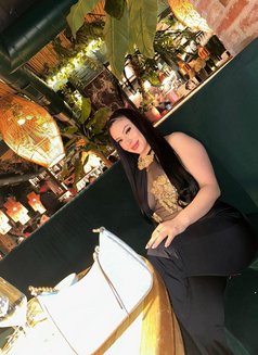 Azahara - escort in Barcelona Photo 3 of 21
