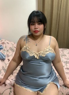 Azaibah Lady - masseuse in Muscat Photo 7 of 7