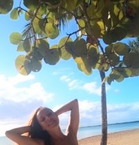 Azalea - escort in Bogotá