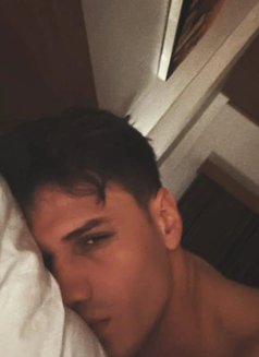 Azat - Male escort in Kuala Lumpur Photo 5 of 5