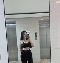 Azi - escort in Manila