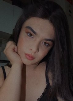 Aziş - Acompañantes transexual in İstanbul Photo 1 of 8