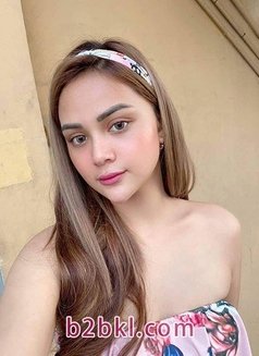 Azizah - escort in Kuala Lumpur Photo 4 of 6