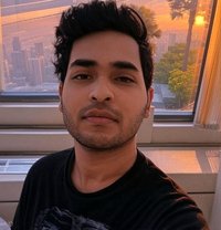 Azlan Kazi - Acompañantes masculino in Dubai