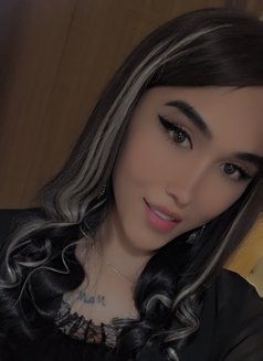 Aznura Russia 19 Cm - Acompañantes transexual in İstanbul Photo 10 of 11