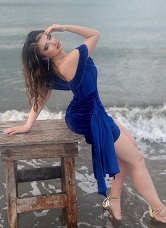 Sadaf Vip - Male escort in Dubai Photo 2 of 4