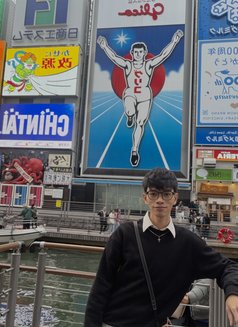 Azrael - Male escort in Makati City Photo 5 of 5