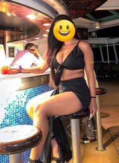 Azreen Here Anal Allowed.Real Meet & Cam - puta in New Delhi Photo 7 of 11