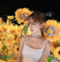 Azu - escort in Tokyo