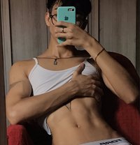 Azzruerousselmc - Male escort in Hyderabad