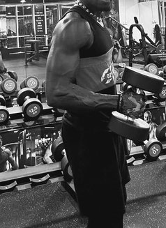 B Bc - Male escort in Doha Photo 3 of 4