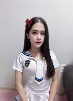 B. Bella - Acompañantes transexual in Pattaya Photo 8 of 17