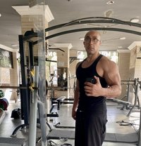 B Daddy - Male escort in Cairo