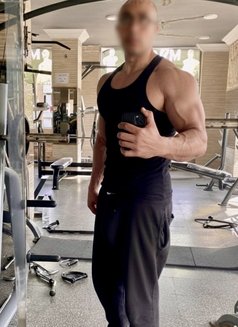 Dominant Daddy - Male escort in Cairo Photo 8 of 10