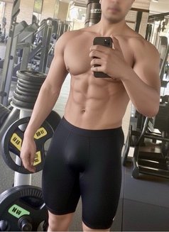 Dominant Daddy - Male escort in Cairo Photo 5 of 10