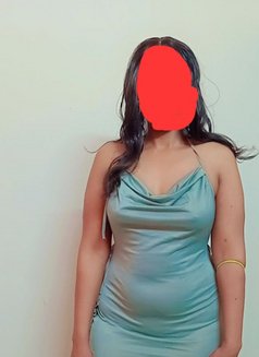 B Dora Chennai - puta in Chennai Photo 4 of 5