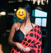 B Grade Movie Actress Here. Real Meet - escort in Hyderabad