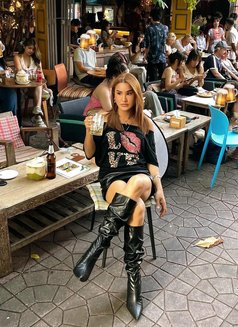 B Top Sarah - Transsexual escort in Phuket Photo 5 of 24