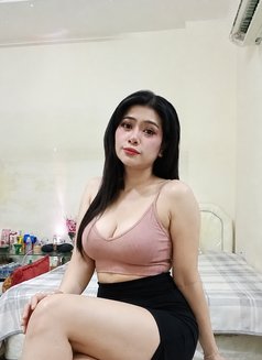 B2b Nuru Massage New Independent - puta in Muscat Photo 5 of 14