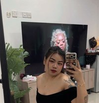 B2b Sex Nuru Massage Incall Outcal - puta in Muscat Photo 12 of 13