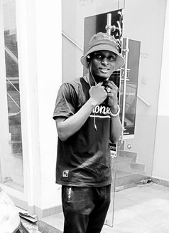 Baba Blue - Male escort in Lagos, Nigeria Photo 6 of 6