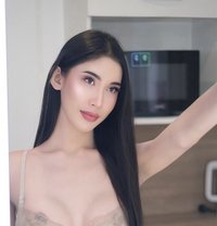 Babe Both 69 big cocky - masseuse in Riyadh Photo 15 of 15