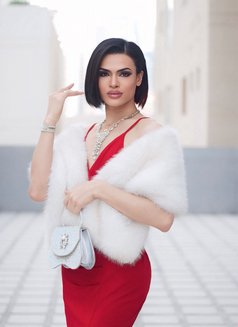 BABE Both Tony Tall 180 CM. Big cock - Transsexual escort in Al Manama Photo 24 of 25