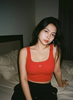 Babe Francine - escort in Manila Photo 4 of 5