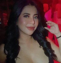 Babe Girl With Big Boobs - puta in Bali
