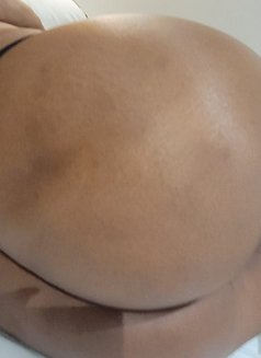 Babe Tee - escort in Stockholm Photo 2 of 3