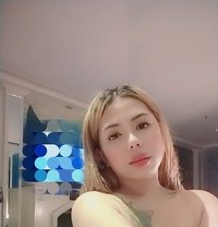 Babejulia - puta in Manila