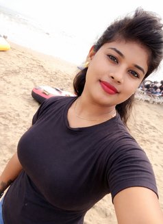 Babli Here Live Cam & Real Meet 24 Hrs - escort in Mumbai Photo 1 of 3