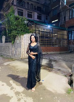 Bably - masseuse in Hyderabad Photo 4 of 5