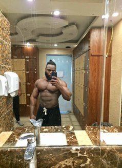 Baboooonz - Male escort in Cairo Photo 8 of 10