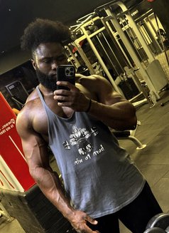 Baboooonz - Male escort in Cairo Photo 11 of 11