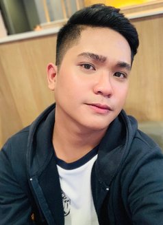 Baby Boy at Your Service - Male escort in Manila Photo 4 of 6