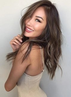 Baby - escort in Guangzhou Photo 4 of 4