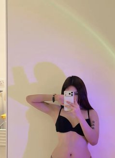 Baby girl Pam - Acompañantes transexual in Riyadh Photo 11 of 17