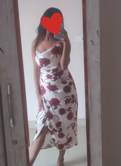 Baby - escort in Noida Photo 4 of 5
