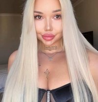 Baby Face Aleksandra - puta in Dubai