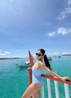 Professional escort in - escort in Taichung Photo 14 of 16
