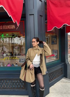 baby girl Astrid - puta in Manila Photo 18 of 20